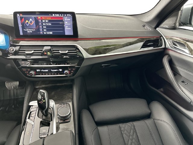 Used 2023 BMW 530i xDrive w/ M Sport Package AWD/4WD image 28