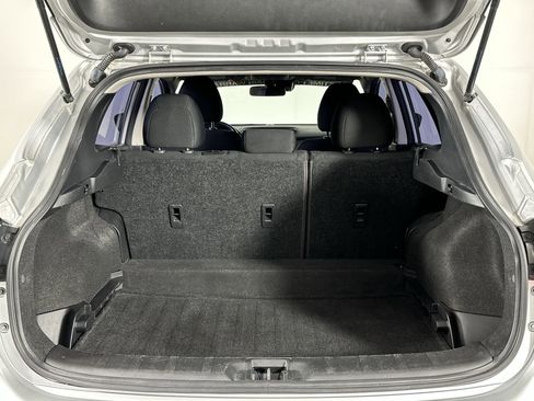Used 2021 Nissan Rogue Sport S image 29
