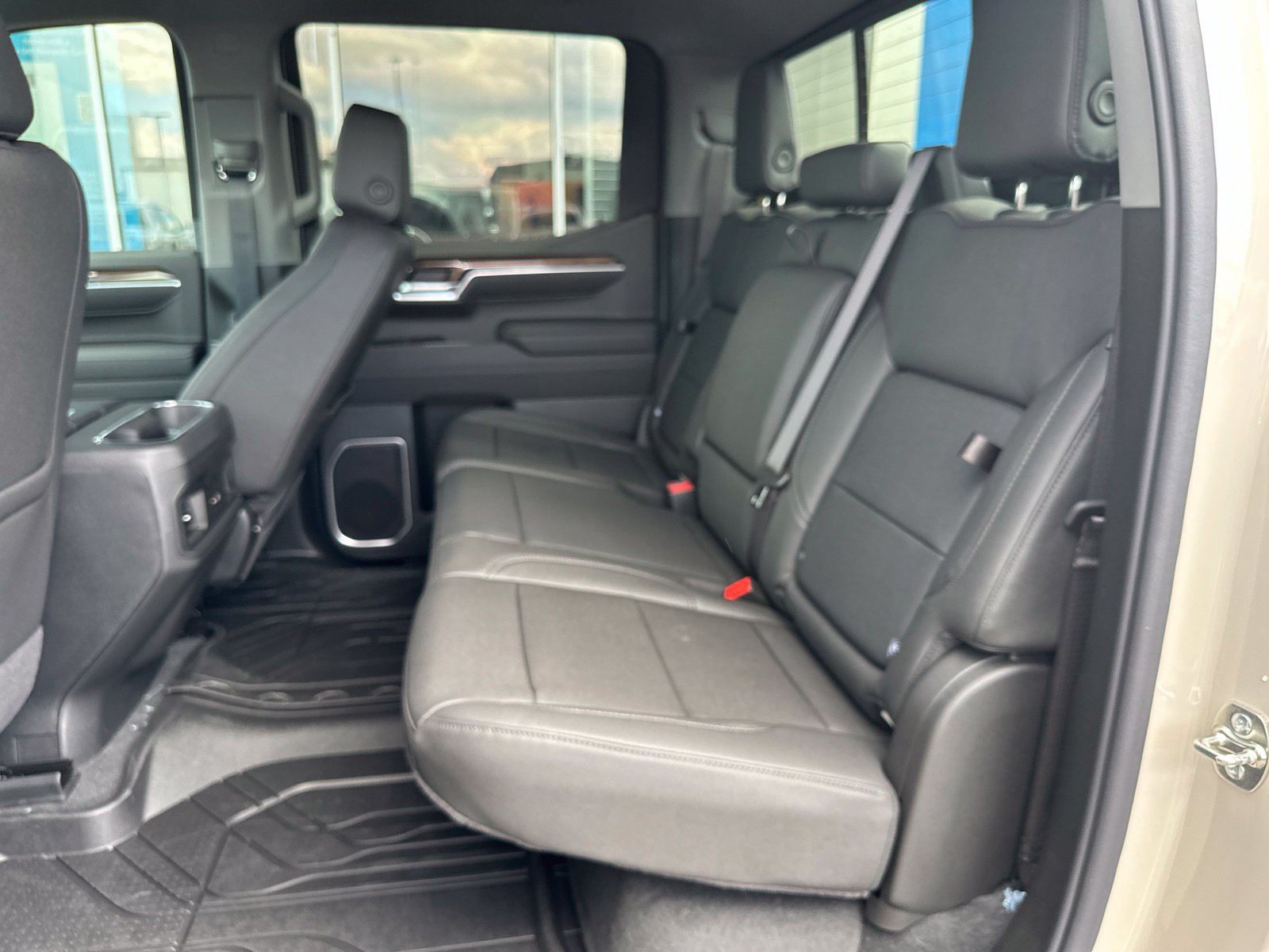 New 2026 Chevrolet Silverado 1500 RST w/ Convenience Package II AWD/4WD image 14