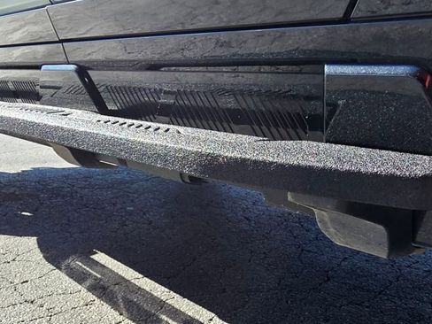 Used 2024 GMC Hummer EV 3X image 4