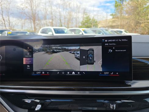 Certified 2024 BMW X5 xDrive40i w/ Executive Package image 28