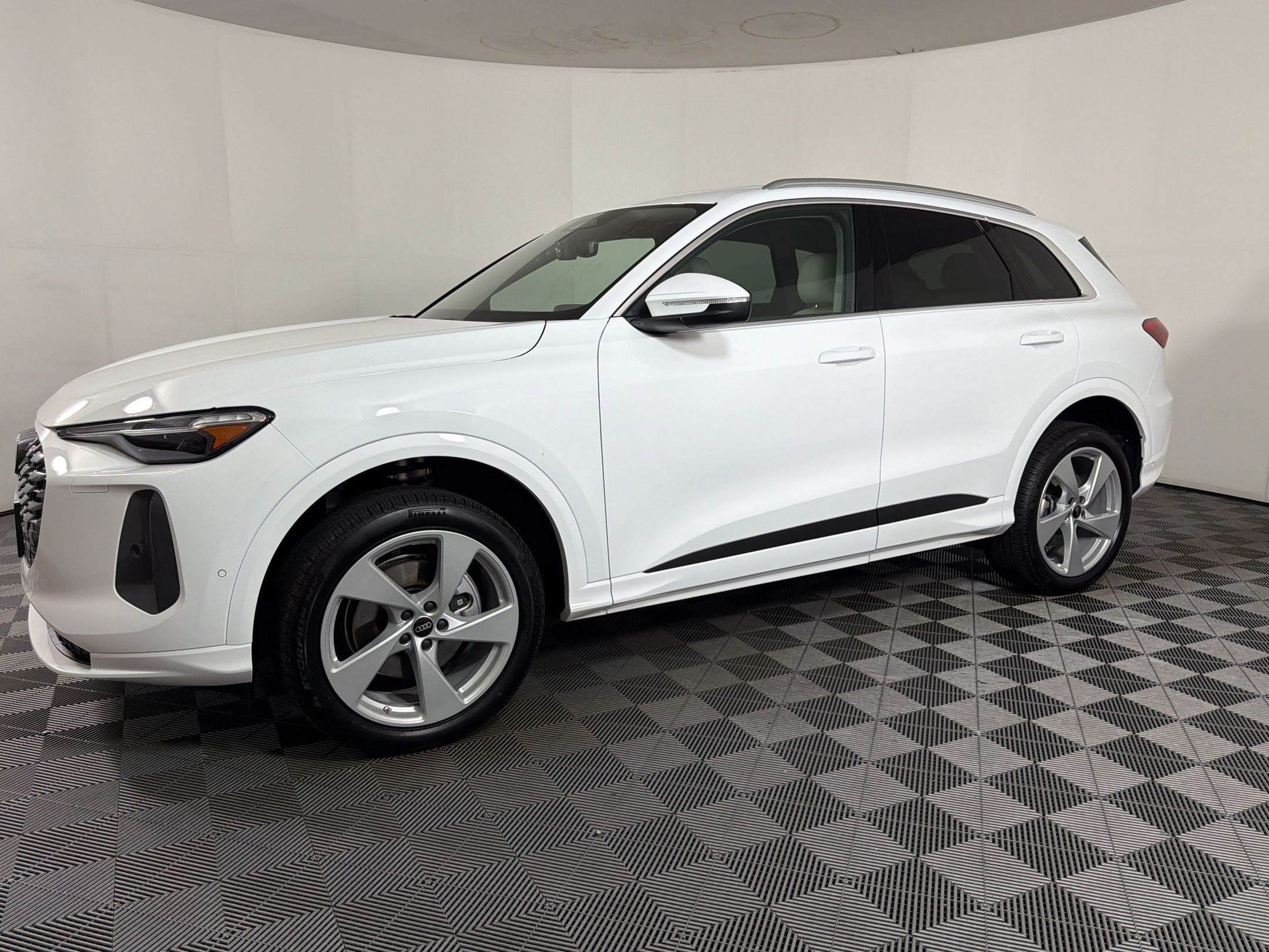 New 2026 Audi Q5 Premium Plus AWD/4WD image 26