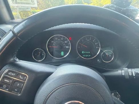 Used 2016 Jeep Wrangler Unlimited Sport w/ Quick Order Package 24S AWD/4WD image 11
