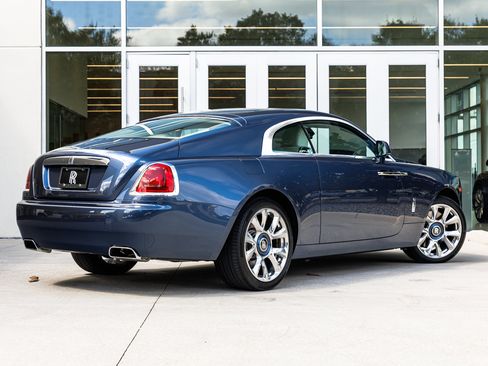 Certified 2017 Rolls-Royce Wraith image 19