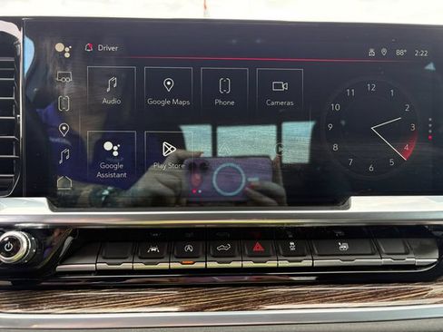 Used 2022 GMC Sierra 1500 Elevation w/ Preferred Package AWD/4WD image 23