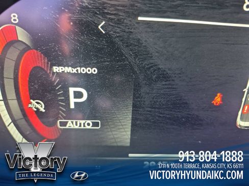Used 2024 Nissan Rogue Platinum w/ Platinum Premium Package AWD/4WD image 16