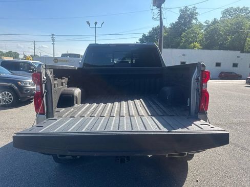 Used 2024 Chevrolet Silverado 1500 LT Trail Boss w/ Convenience Package II AWD/4WD image 11