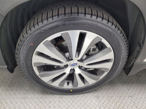 Used 2020 Subaru Ascent Limited w/ Technology Package AWD/4WD image 31