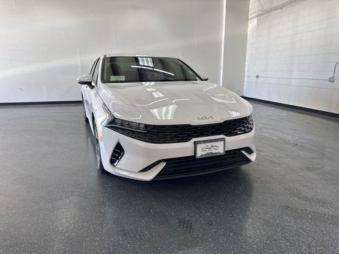 Used 2022 Kia K5 LXS image 1