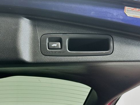 Used 2017 Honda CR-V Touring image 32