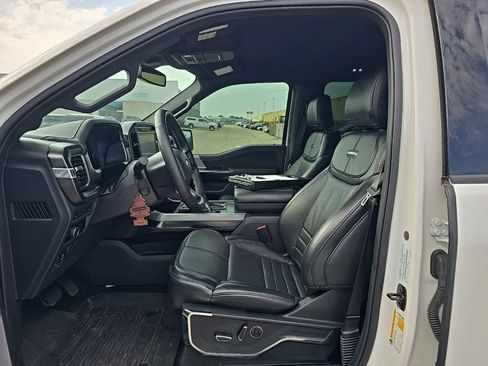 Used 2024 Ford F150 Platinum AWD/4WD image 15