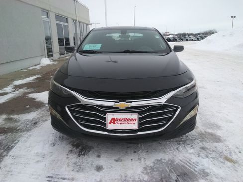 Used 2019 Chevrolet Malibu LT image 3