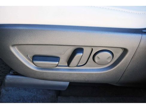 Used 2025 MAZDA CX-90 3.3 Turbo w/ Preferred Package image 28