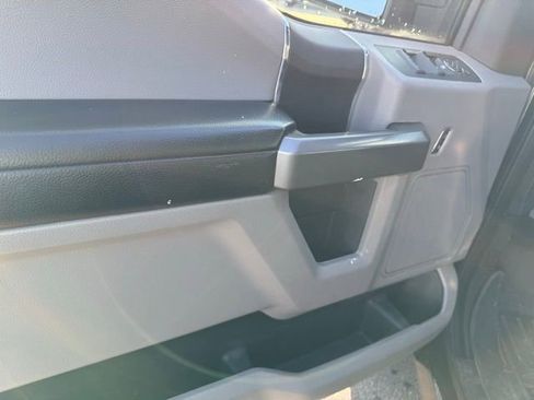 Used 2019 Ford F150 XLT image 10