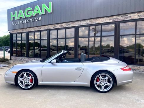 Used 2006 Porsche 911 Carrera S RWD image 2