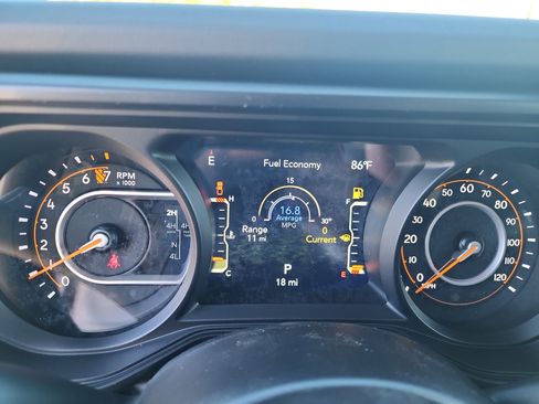 New 2025 Jeep Gladiator Rubicon image 10