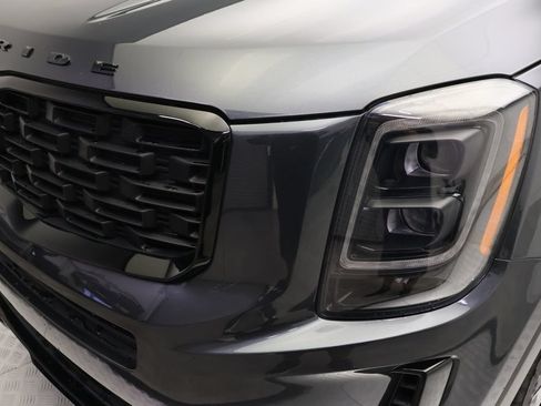 Used 2022 Kia Telluride EX w/ EX Premium Package AWD/4WD image 3