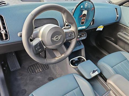 Used 2025 MINI Cooper Countryman S image 3