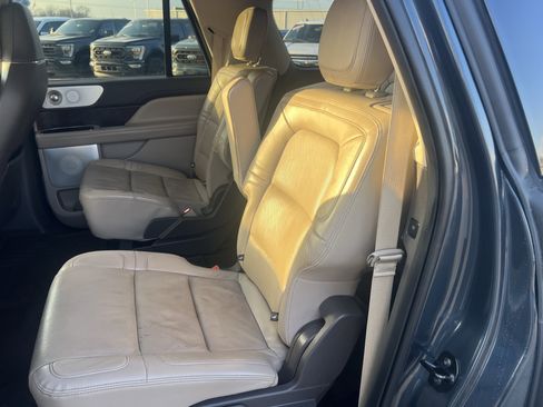 Used 2022 Lincoln Navigator L Reserve image 17