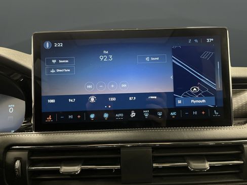 Used 2024 Lincoln Corsair Grand Touring w/ Equipment Group 301A AWD/4WD image 20