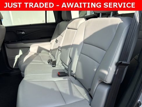 Used 2022 Honda Pilot Special Edition image 12