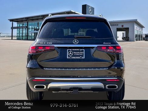 Certified 2025 Mercedes-Benz GLS 450 4MATIC image 8