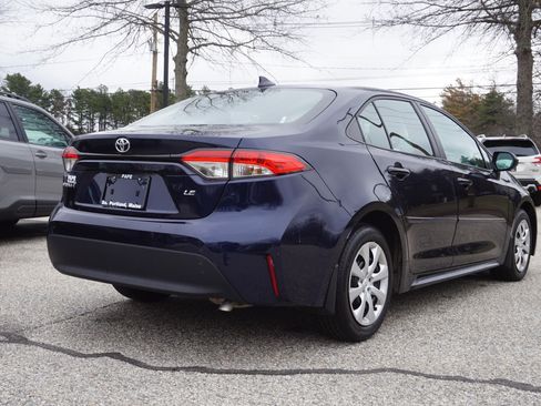 Used 2024 Toyota Corolla LE FWD image 5