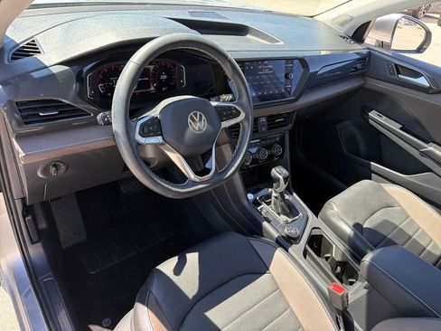Certified 2023 Volkswagen Taos SEL AWD/4WD image 8