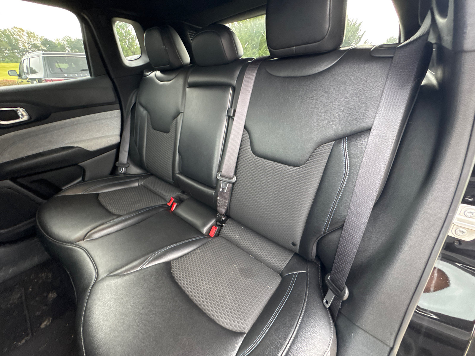 Used 2024 Jeep Compass Latitude AWD/4WD image 20