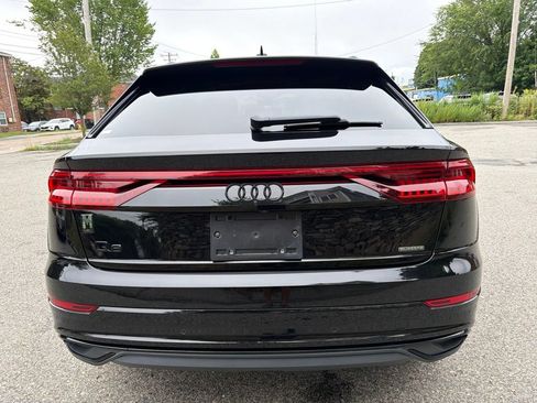 Used 2021 Audi Q8 Premium w/ Black Optic Package AWD/4WD image 5