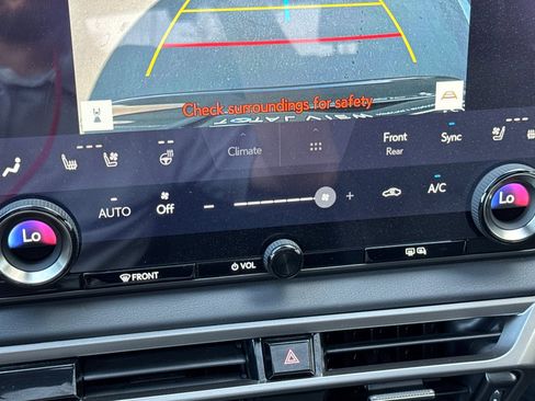 Used 2023 Lexus RX 350 Premium image 26