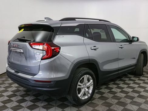 Used 2024 GMC Terrain SLE w/ Driver Convenience Package AWD/4WD image 13