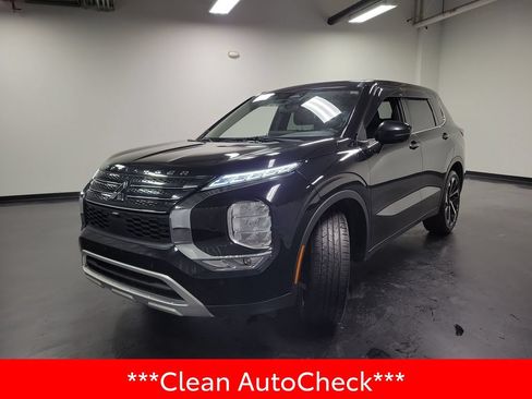Used 2022 Mitsubishi Outlander SE AWD/4WD image 4
