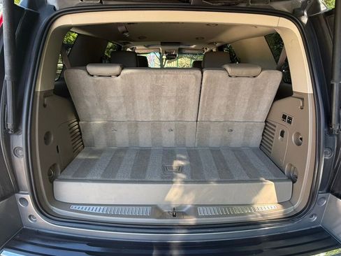 Used 2017 Chevrolet Tahoe Premier AWD/4WD image 43