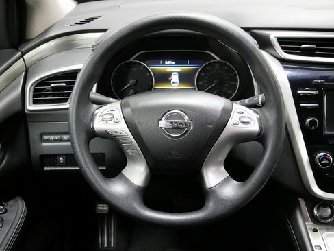 Used 2017 Nissan Murano S image 21