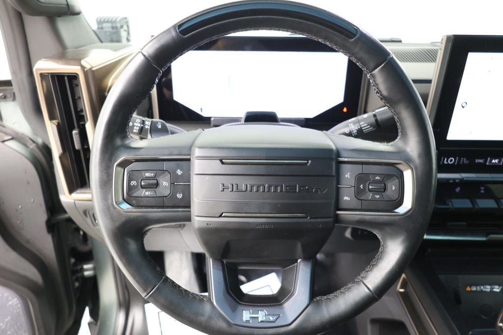 Used 2024 GMC Hummer EV 3X w/ Extreme Off-Road Package AWD/4WD image 12
