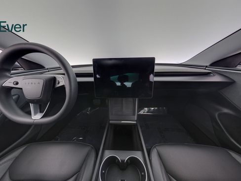 Used 2024 Tesla Model 3 Standard Range RWD image 26