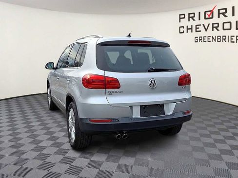 Used 2016 Volkswagen Tiguan SE image 7