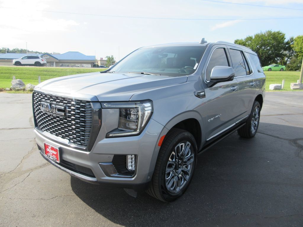 Certified 2023 GMC Yukon Denali Ultimate AWD/4WD image 11