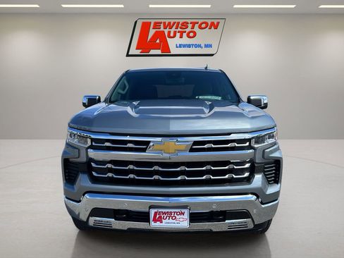 New 2026 Chevrolet Silverado 1500 LTZ w/ LTZ Premium Package image 9