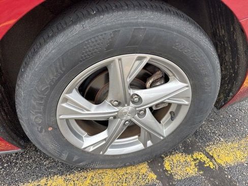 Used 2023 Hyundai Sonata SE w/ Cargo Package FWD image 15