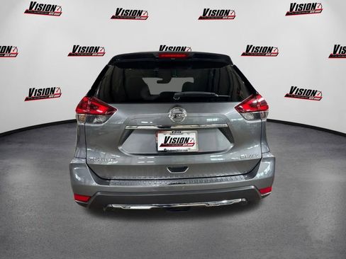 Used 2018 Nissan Rogue SL w/ Premium Package image 6