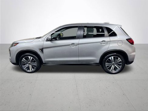 Used 2024 Mitsubishi Outlander Sport SE AWD/4WD image 3