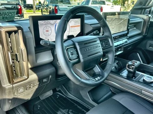 New 2025 GMC Hummer EV 2X image 10