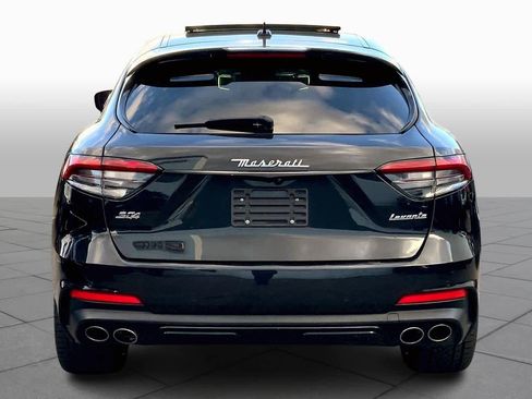 Used 2021 Maserati Levante S GranSport image 4