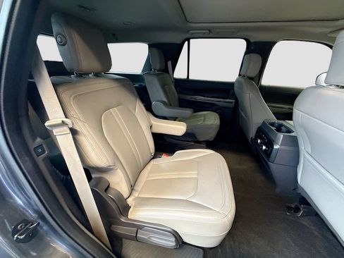 Used 2019 Ford Expedition Limited AWD/4WD image 29