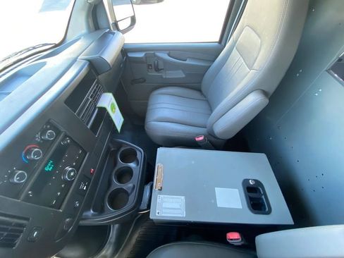 Used 2012 Chevrolet Express 2500 w/ Cold Climate Package image 19