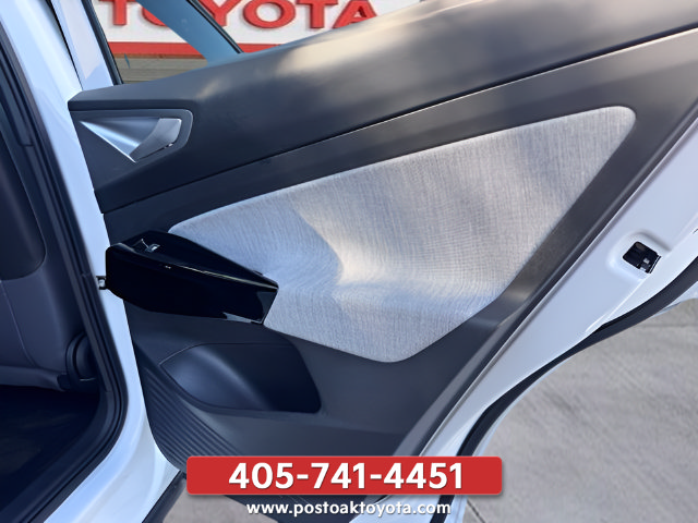 Used 2024 Volkswagen ID.4 2WD image 26