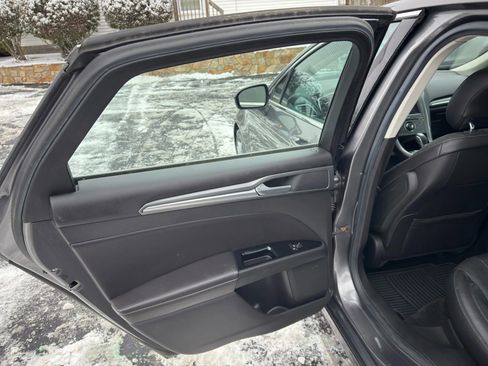 Used 2013 Ford Fusion Titanium w/ Titanium Driver Assist Pkg image 16