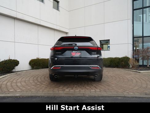 Used 2022 Toyota Venza Limited image 20